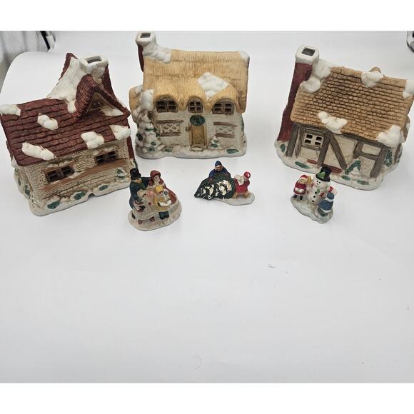 Vintage Ceramic Lighted Village House Of Lloyd Christmas Around The World 54-764 - Picture 2 of 16